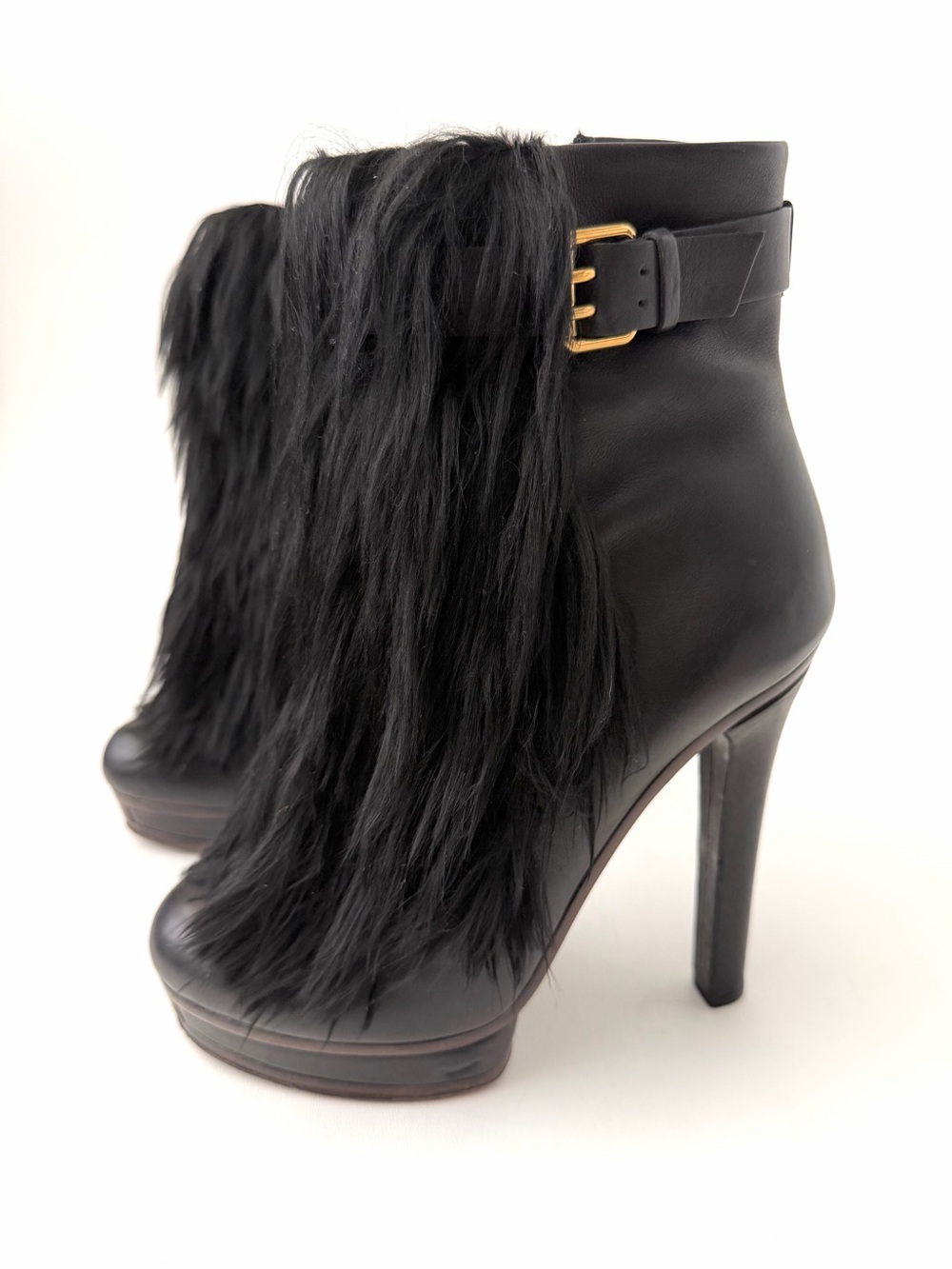 GUCCI | Alyona Alpaca Fur Platform Ankle Boots Black EU 38.5